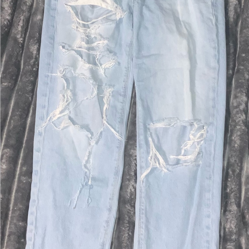 American Eagle Outfitters Light Blue Mom Jeans